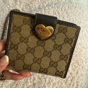 Gucci Tan and Gold Heart Clasp Wallet
